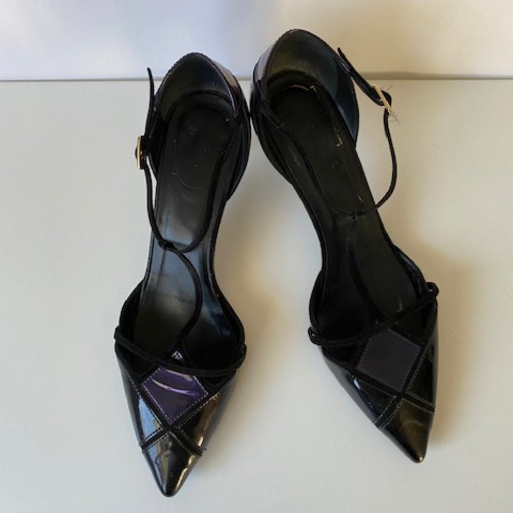 Roger Vivier Patent Leather Pumps